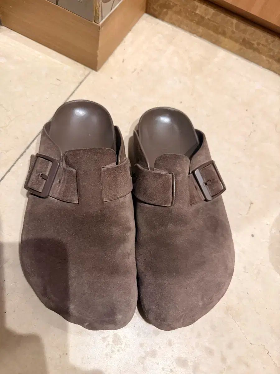 バレンシアガ SUNDAY サンデー ミュール スウェード ブラウン