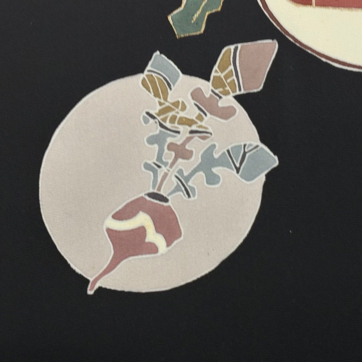 名古屋帯 秀品 生り物 丸文 金糸 金彩 黒 正絹