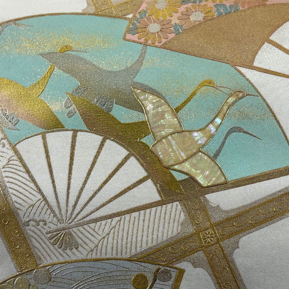 袋帯 秀品 扇 波 螺鈿 金銀彩 灰白 お太鼓柄 正絹 【中古】 - メルカリ