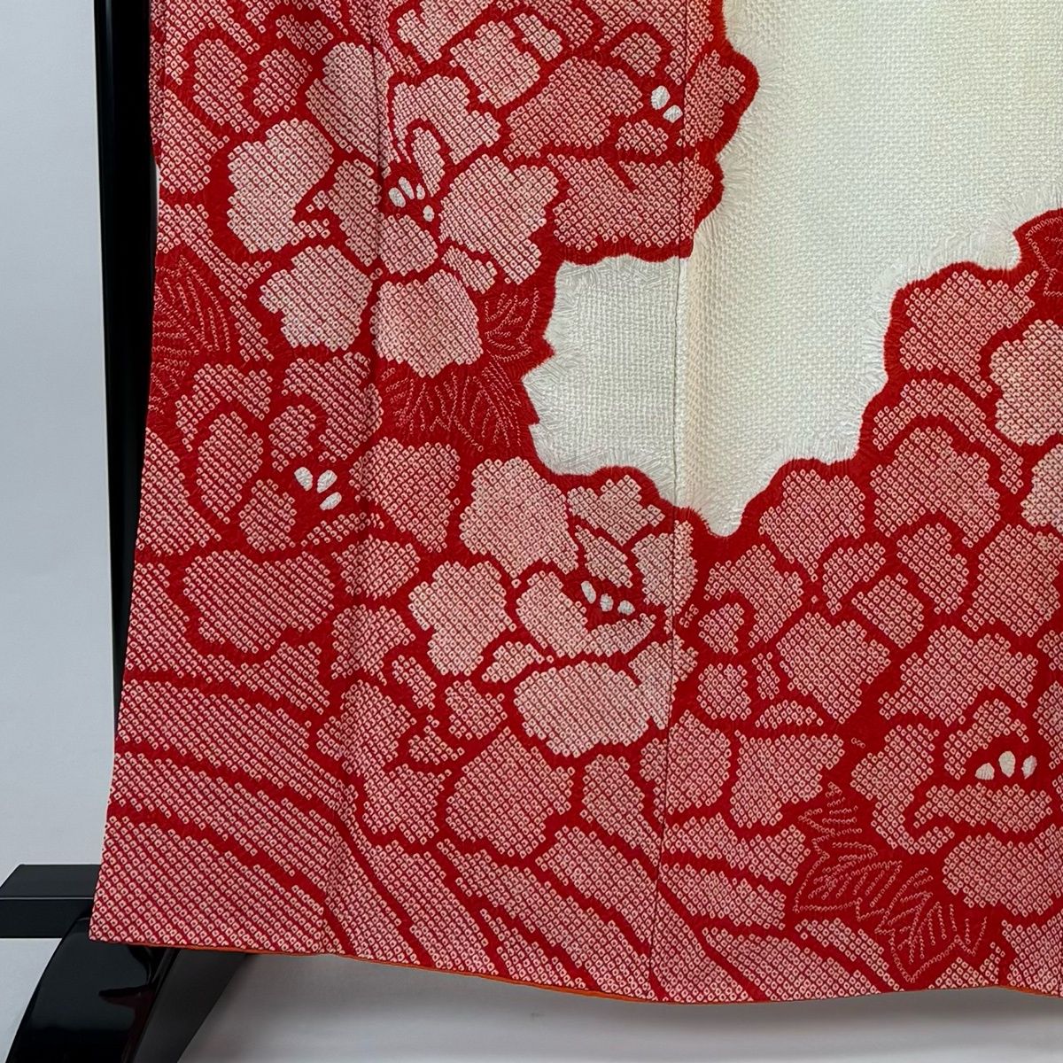 振袖 身丈163.5 cm 裄丈65 M 袷 牡丹 絞り クリーム 正絹 秀品