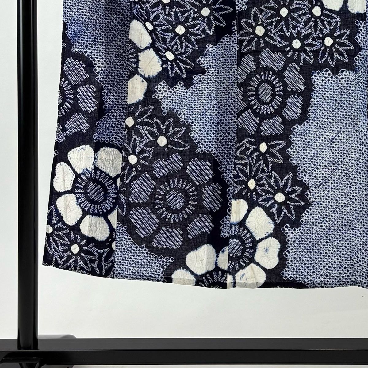 浴衣 身丈146 cm 裄丈61.5 S 絞り浴衣 花 紺色 綿 秀品