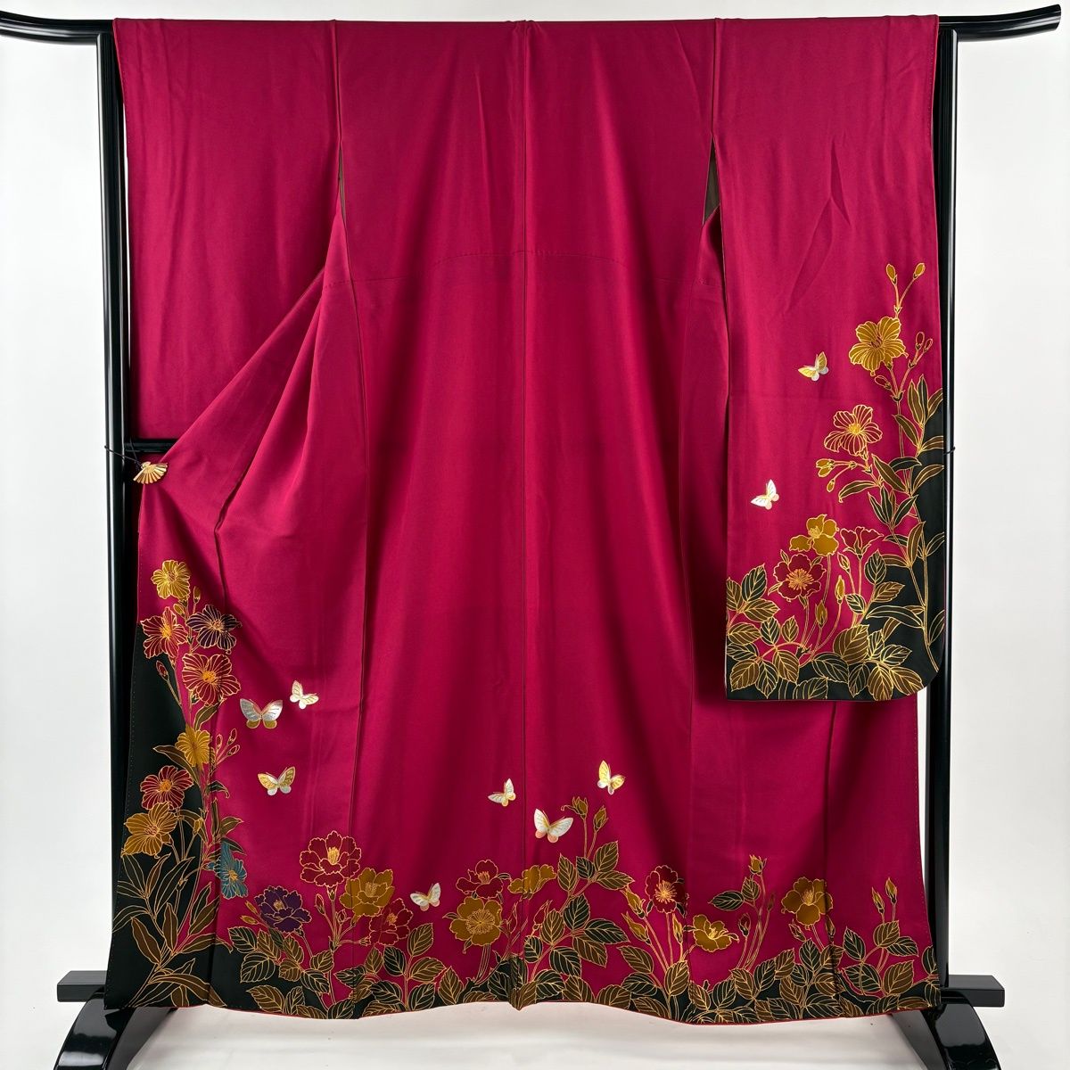 振袖 身丈161 cm 裄丈64 M 袷 草花 蝶 金銀彩 染め分け 濃ピンク 正絹 秀品