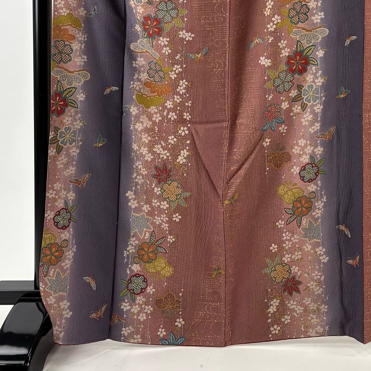 小紋 身丈166.5 cm 裄丈67 M 袷 桜 蝶 金彩 縦ぼかし 小豆色 正絹 秀品