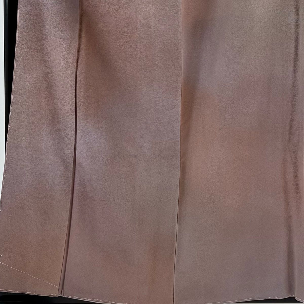 小紋 身丈160 cm 裄丈67 M 袷 斉藤三才 やまと 落款 ぼかし柄 灰紫 正絹 秀品