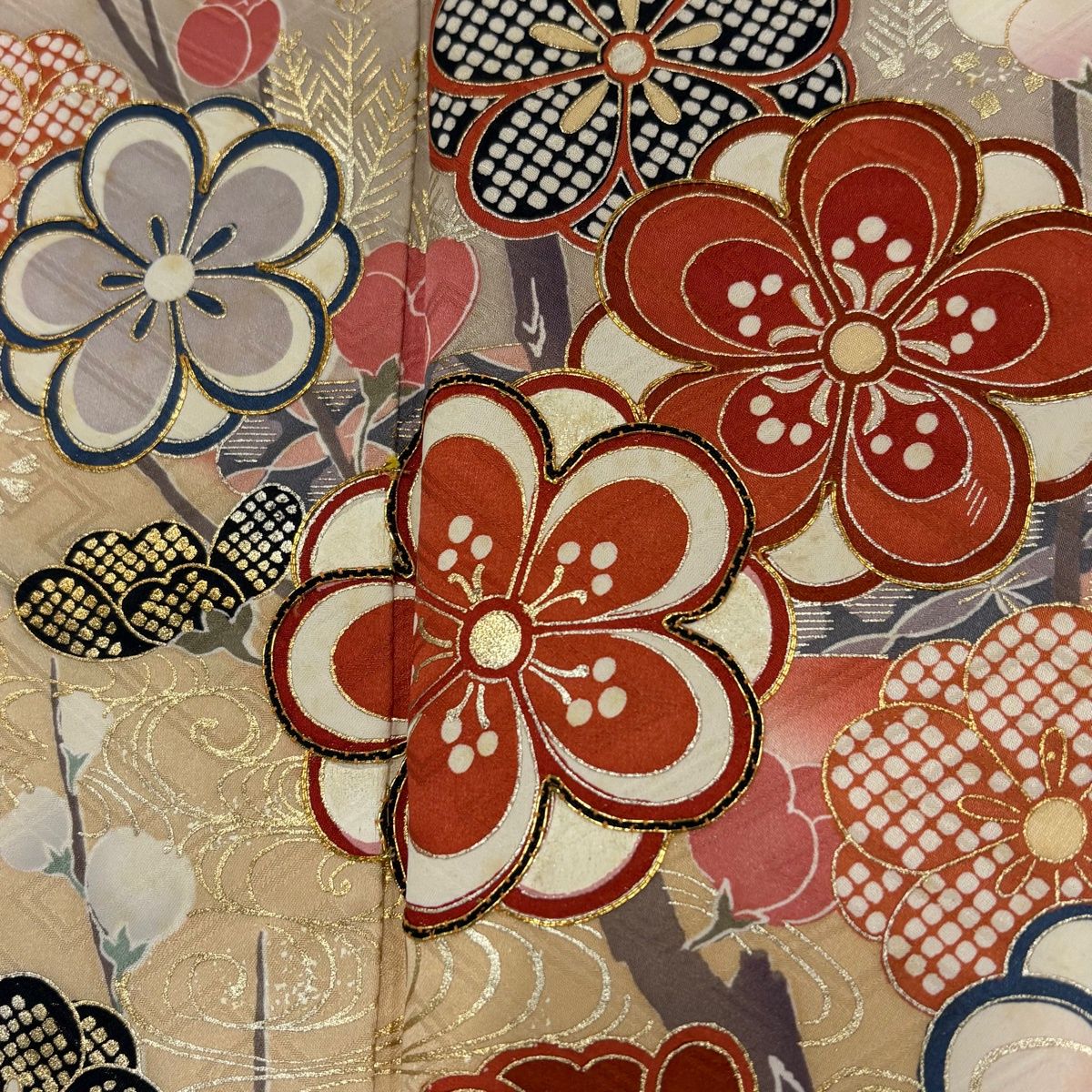  振袖 身丈157.5 cm 裄丈65.5 M 袷 枝梅 ヱ霞 金糸 金銀彩 朱色 正絹 秀品 振袖 着物