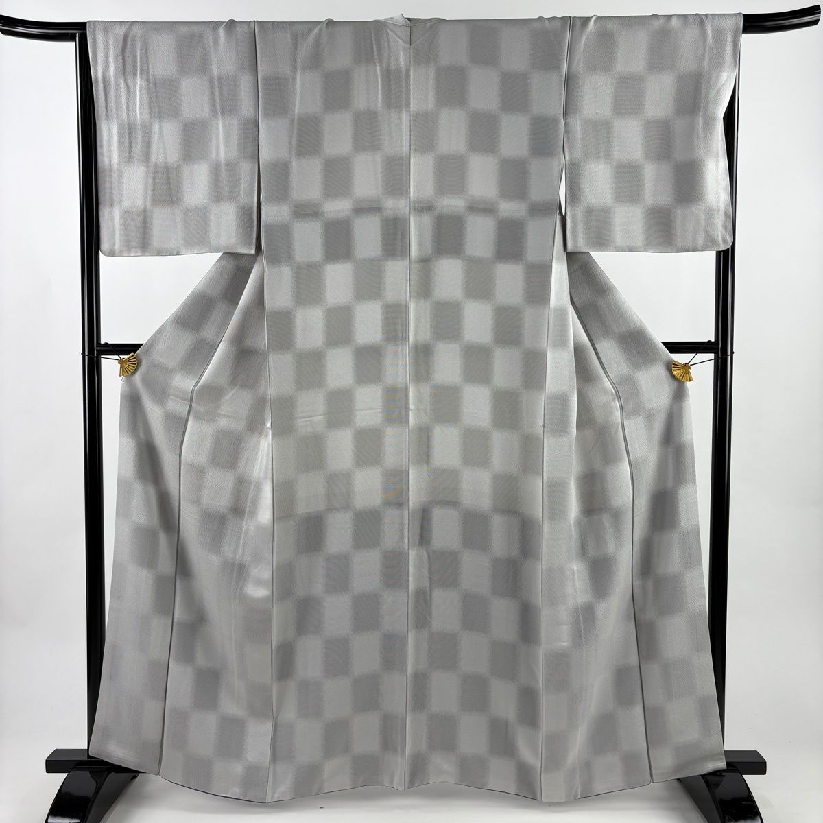 小紋 身丈161.5 cm 裄丈66 M 袷 市松 灰色 正絹 秀品