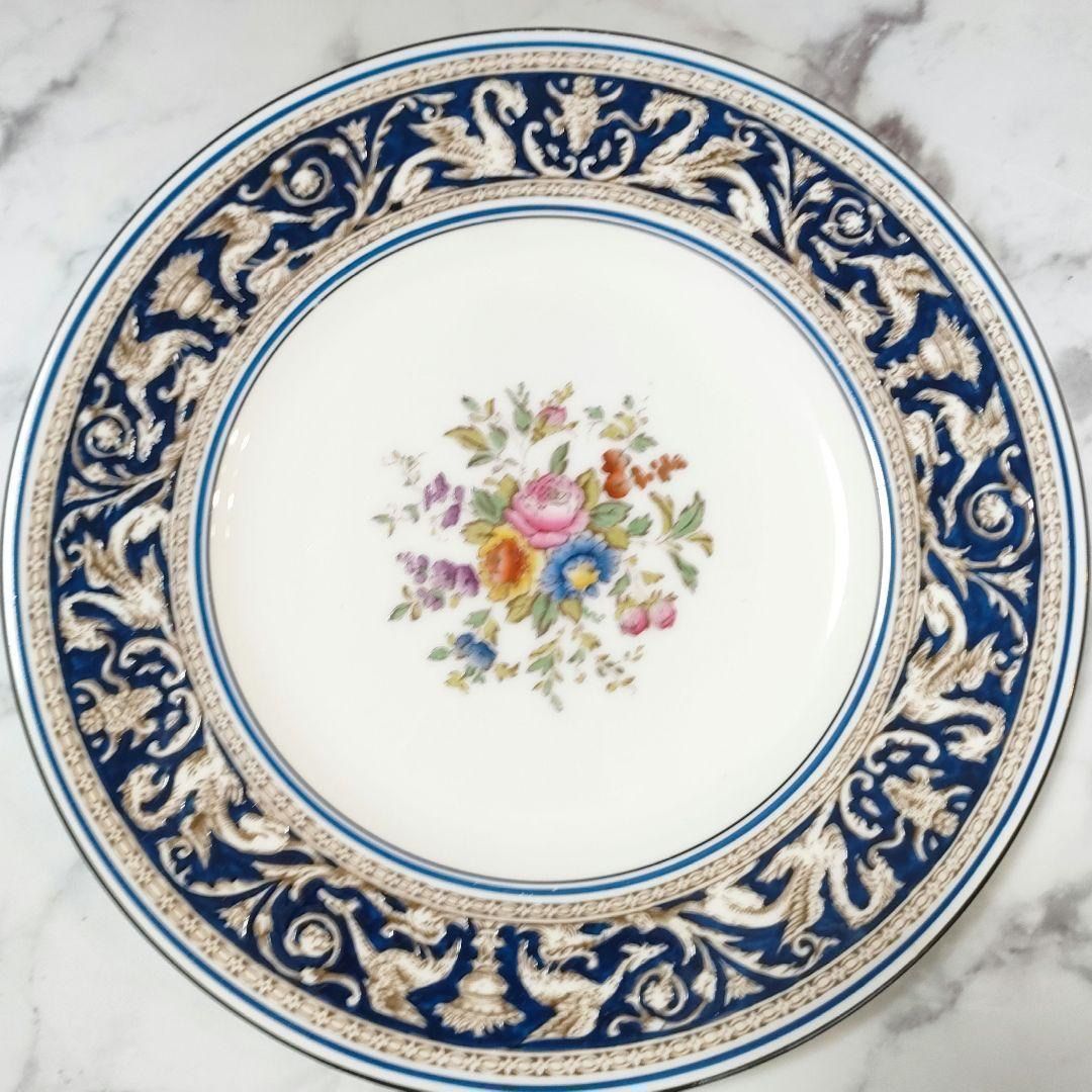 ウェッジウッド フロレンティーン サラダプレート セール中 コバルト ウェッジウッド フロレンティーン サラダプレート セール中 コバルト