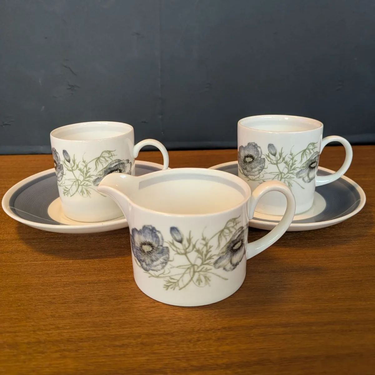 ウェッジウッド スージークーパー グレンミスト カップ＆ソーサー ミルクジャグ