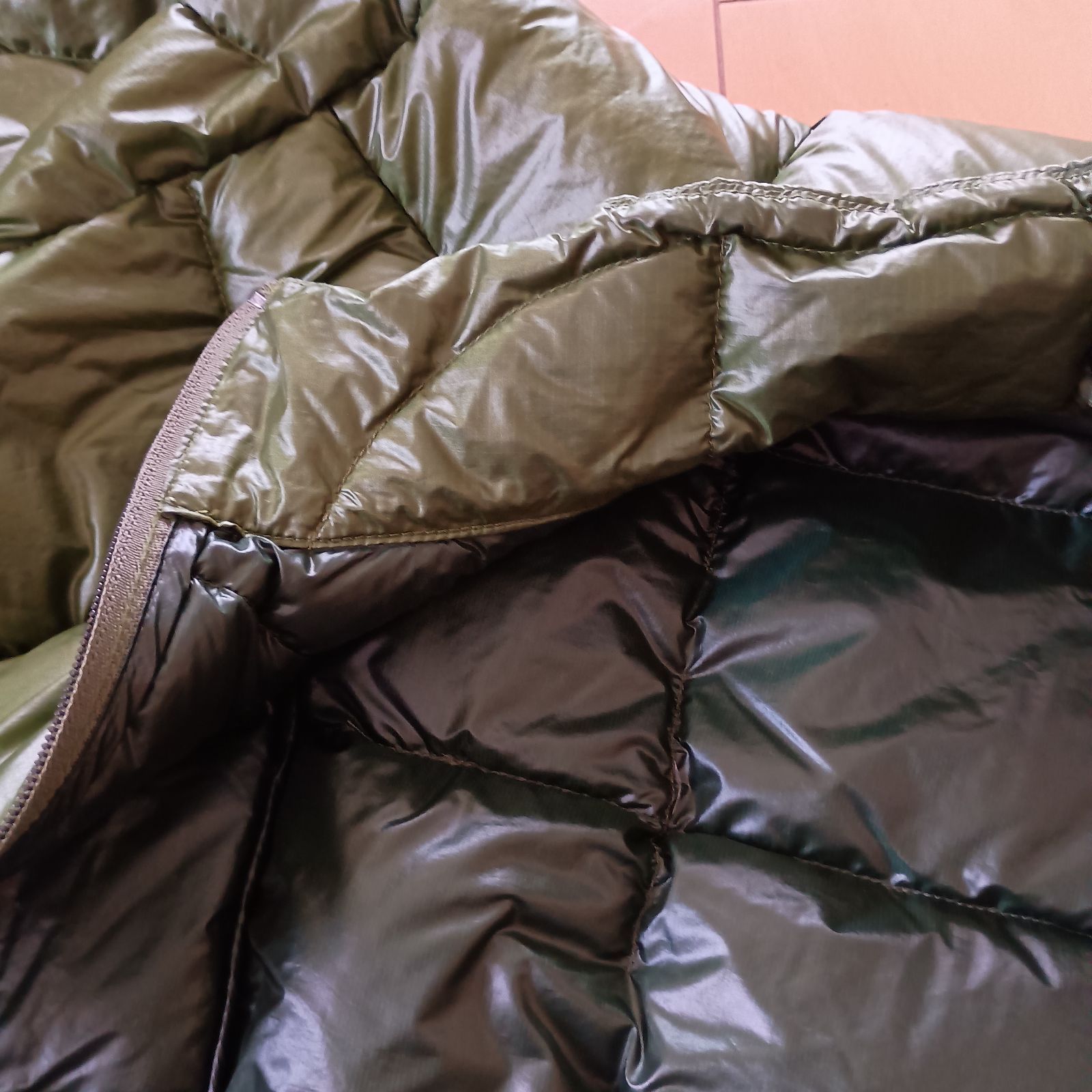 半袖ダウン メンズ