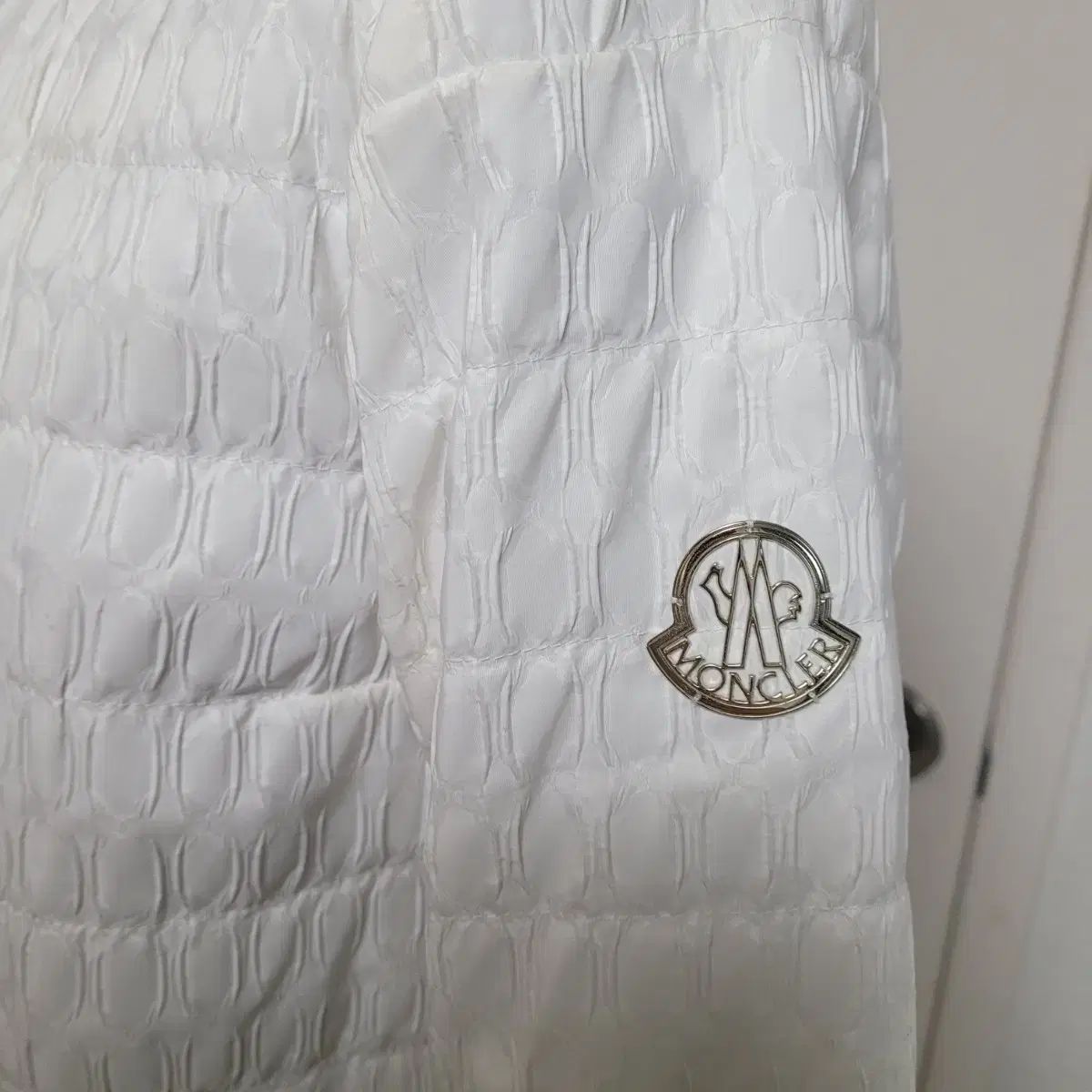 MONCLER モンクレール 白 ショート ダウン ジャケット