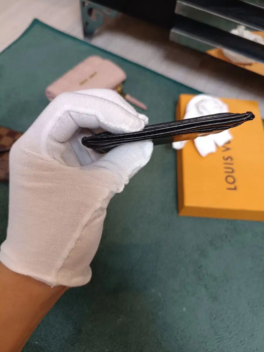 ミュウミュウ マテラッセ