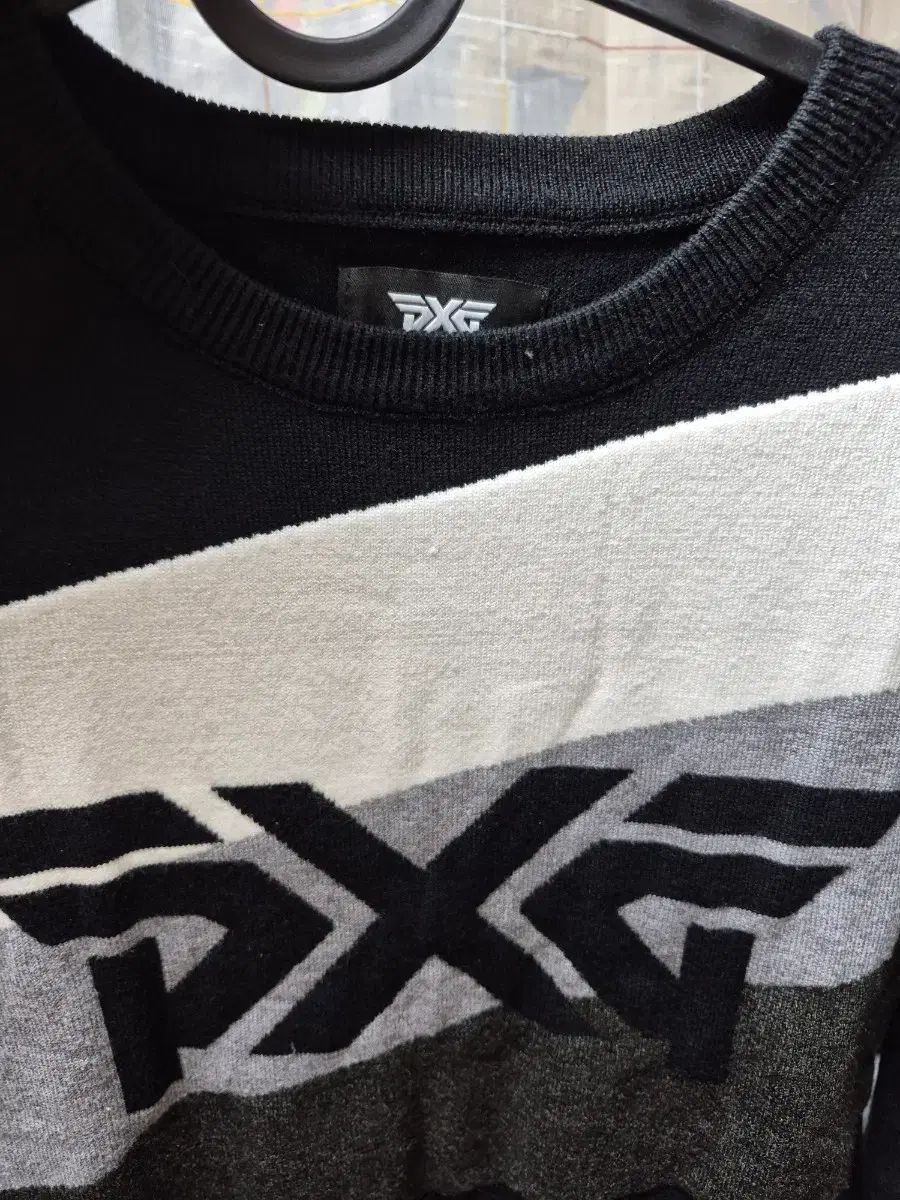 PXG ブラック/白 ラウンドネック アウトレット ニット S PXG(ピー