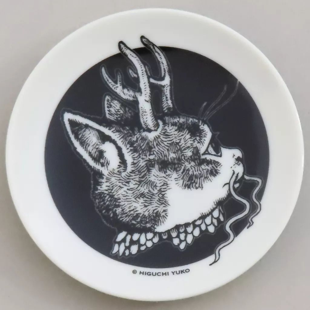 中古】皿・ボウル ヒグチユウコイラスト(ネコ横顔) 辰皿 2024年辰年
