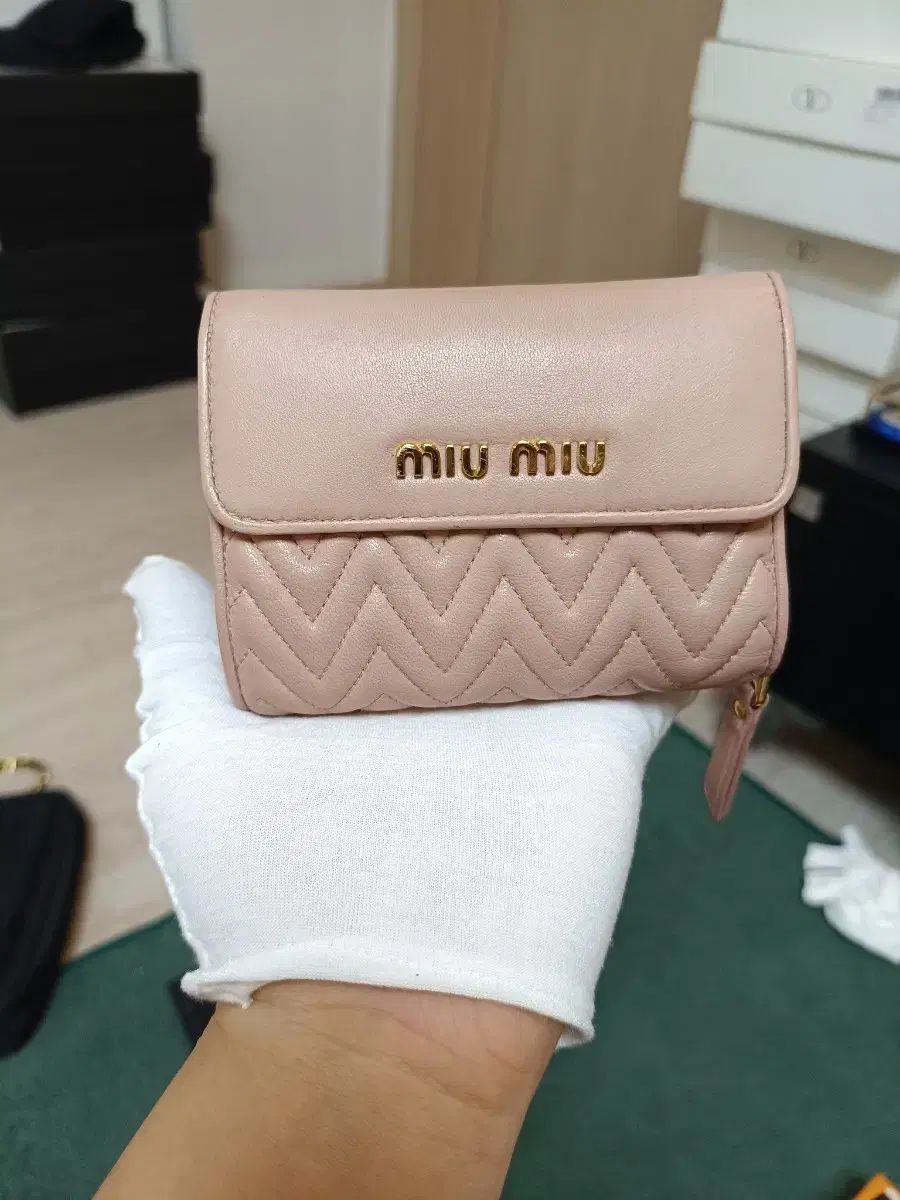 ミュウミュウ マトラッセ