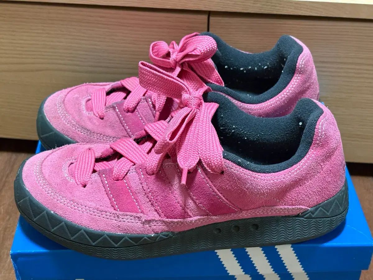 アディダス アディマティック ピンク ヒュージョン