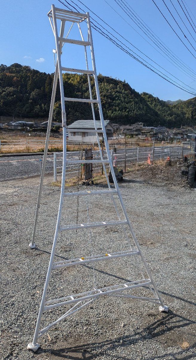 鹿児島発 三脚脚立10尺 できる方お願い致します