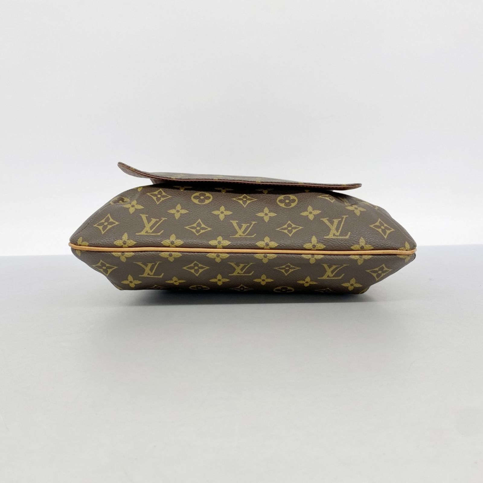 ルイ・ヴィトン(Louis Vuitton) ルイ・ヴィトン ショルダーバッグ