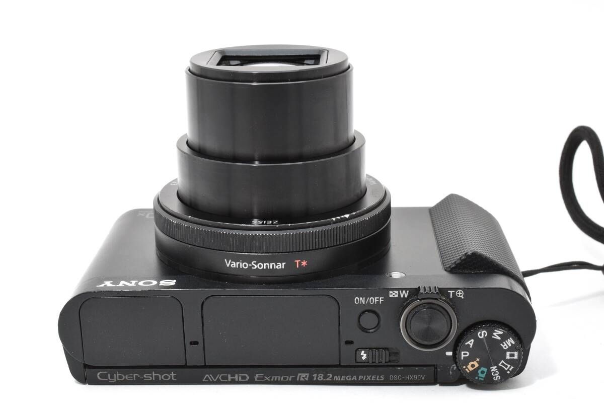 コンパクトデジタルカメラ