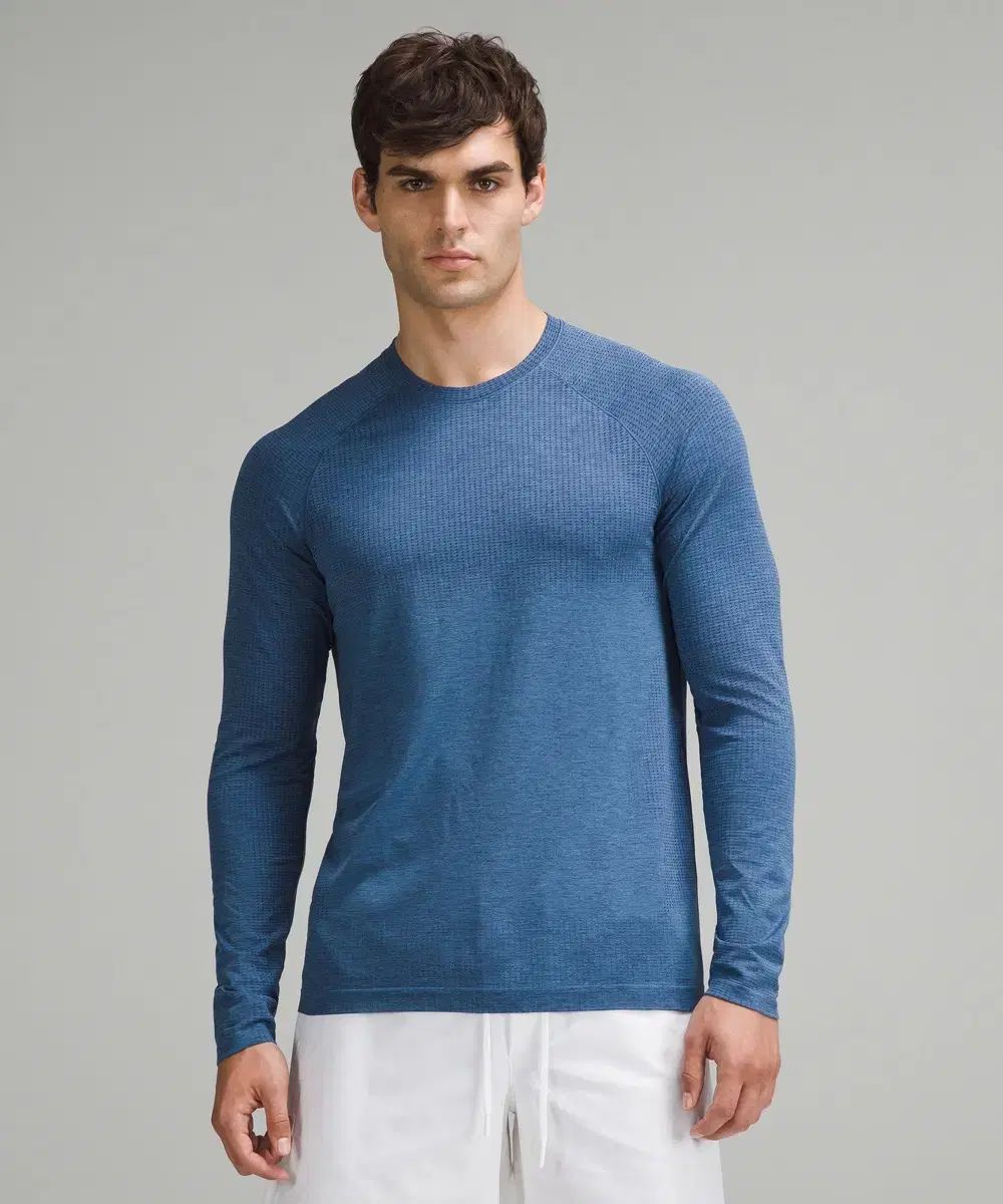 ルルレモン メタルベント テック ロングスリーブ