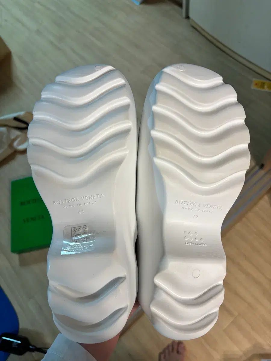  BOTTEGA VENETA ボッテガ ヴェネタ ラバーフラッシュ サンダル サンダル