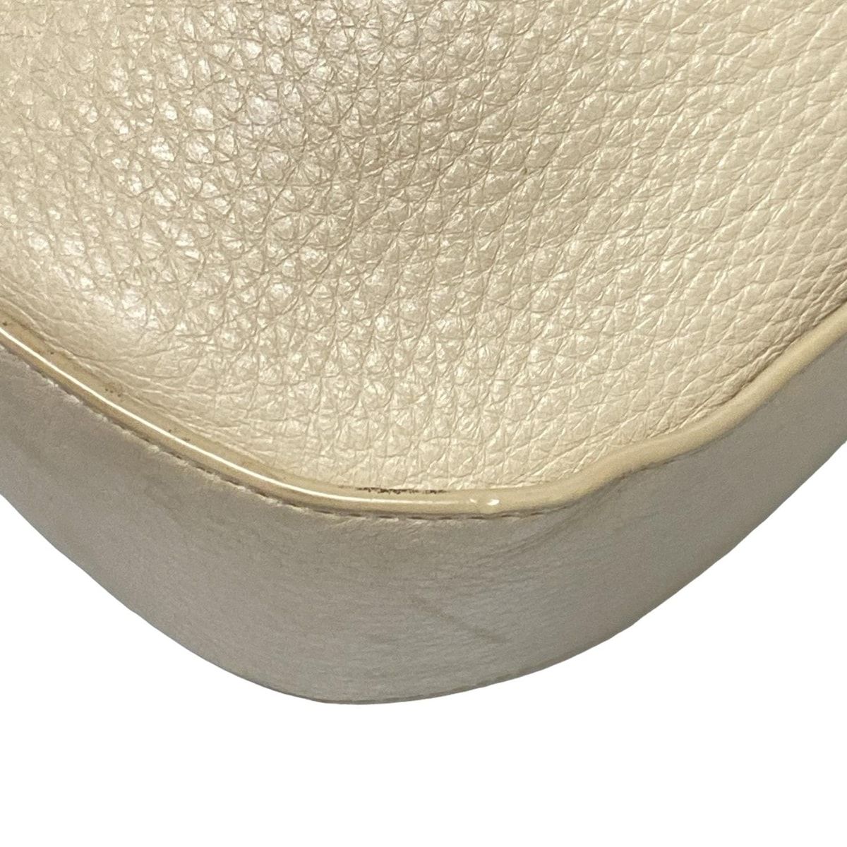 THE ROW ベージュ レザー ポーチ