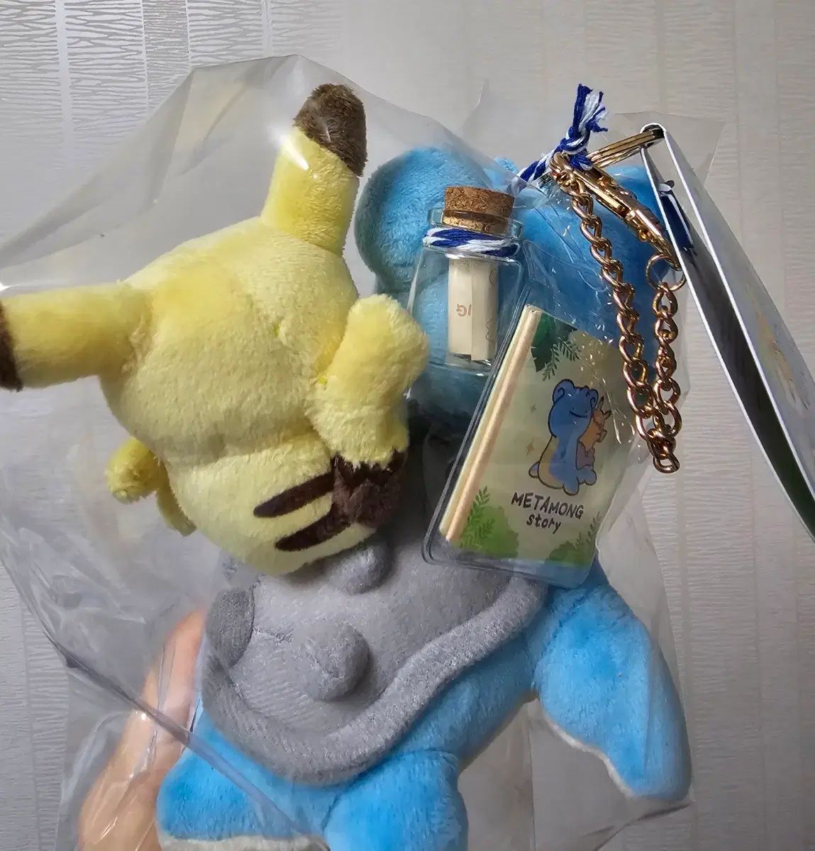 メタモン ラプラス&ピカチュウ ギミック キーホルダー ぬいぐるみ