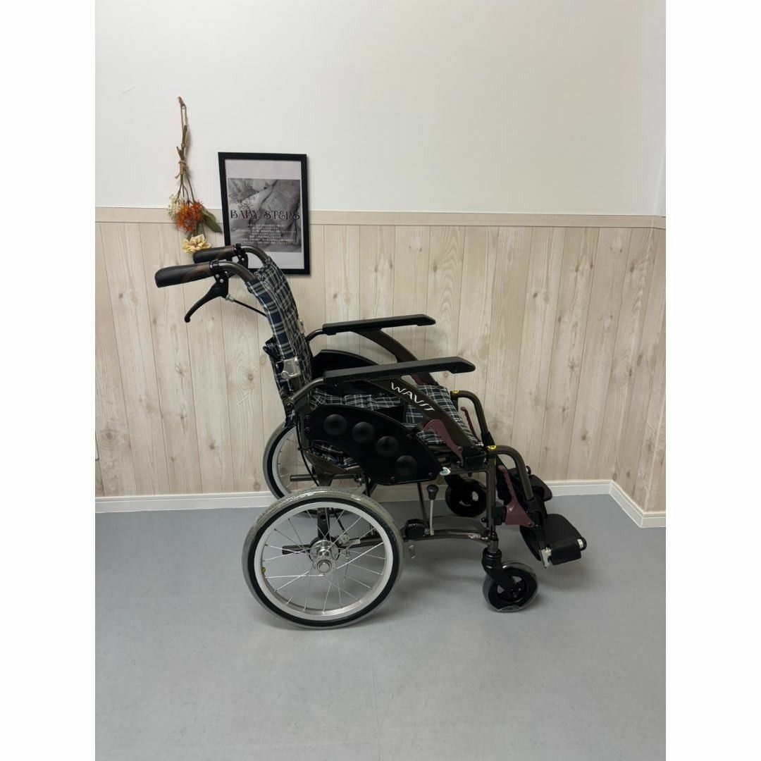 WAVIT+シリーズ WAP16-42 ノーパンクタイヤ 車椅子 介助型 KAWAMURA