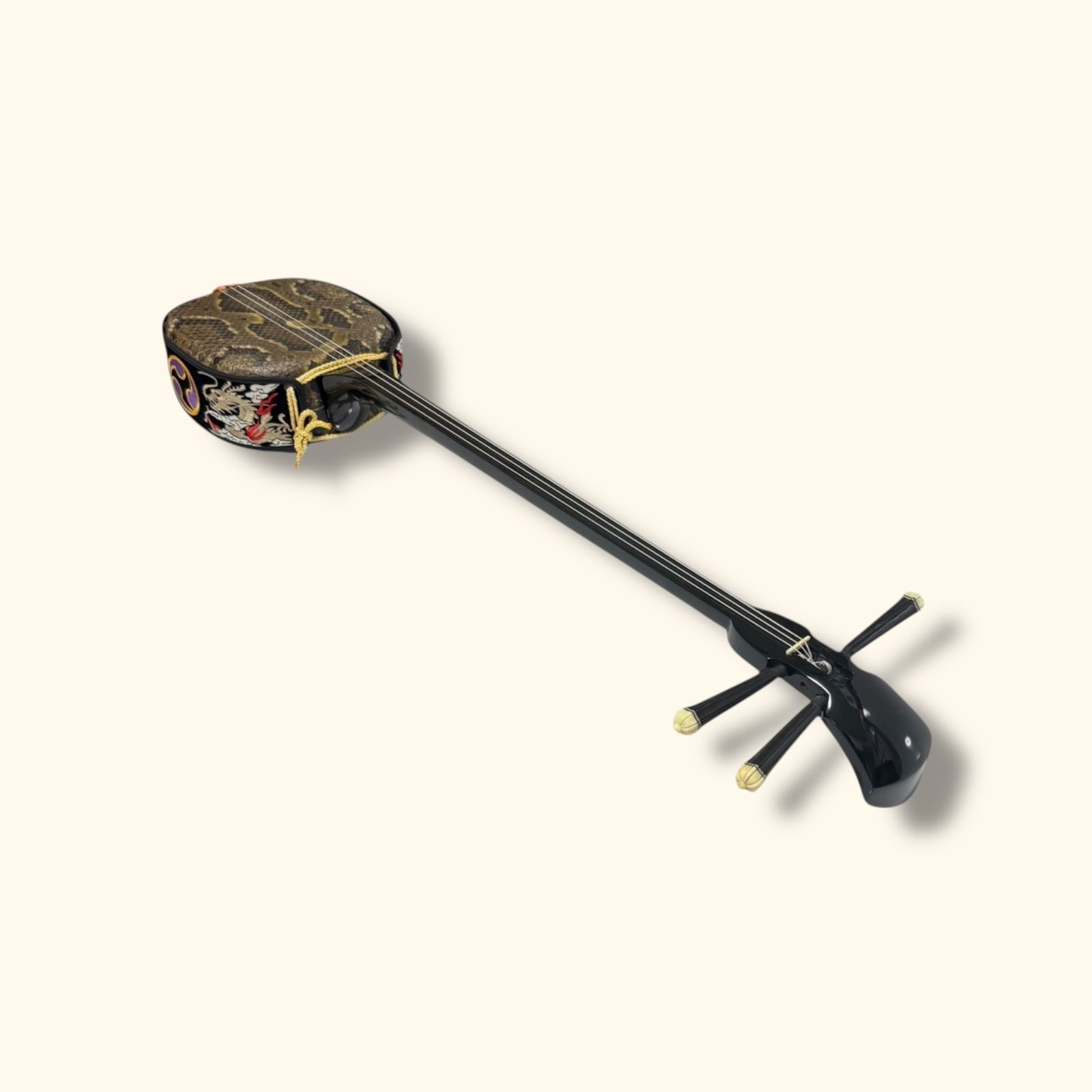 沖縄 三線 蛇皮 真壁型 ハードケース付 - メルカリ