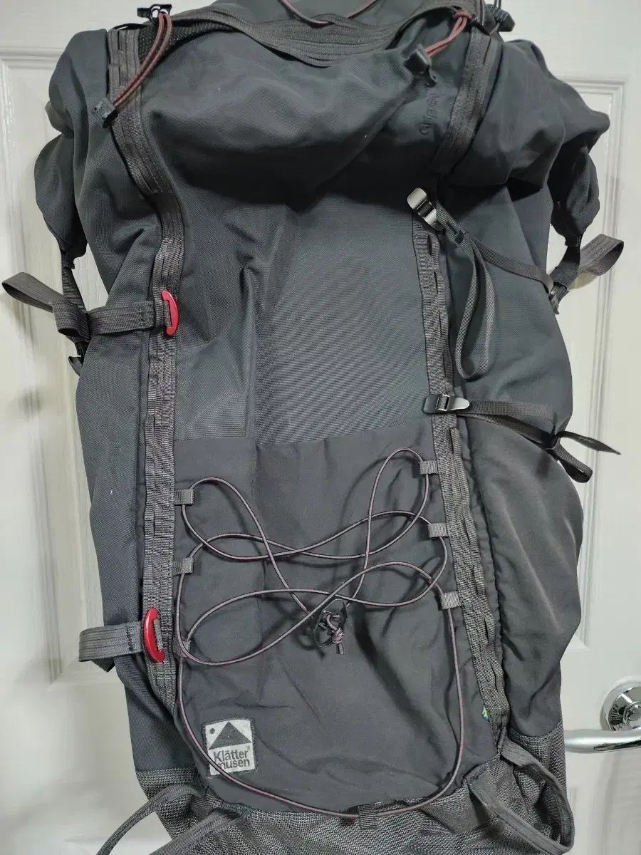 クレッタルムーセン グリップ 60 L レイヴン