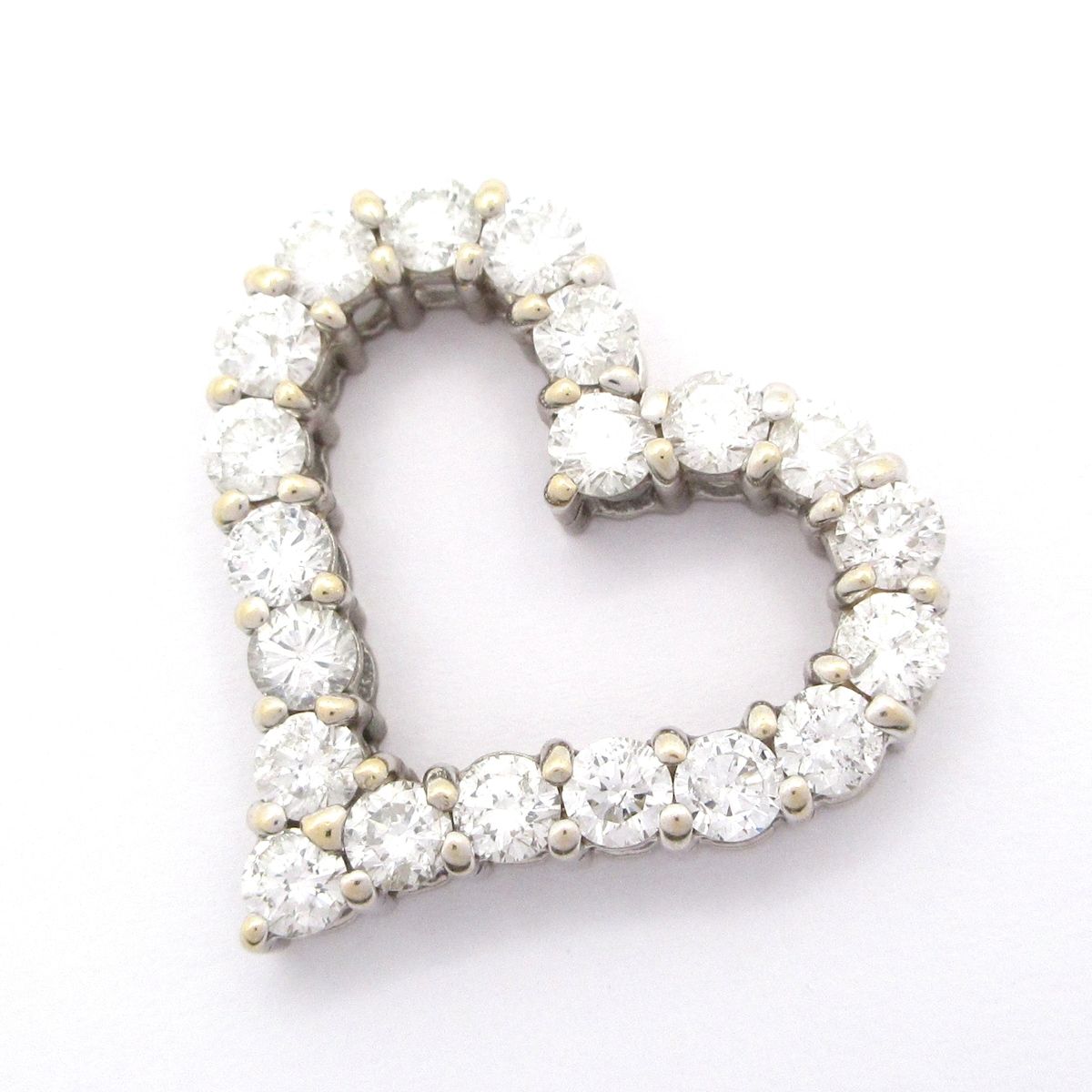 Unbranded ノーブランド ペンダントトップ K 18 WG ダイヤモンド 総重量 3 5 g 2 00刻印