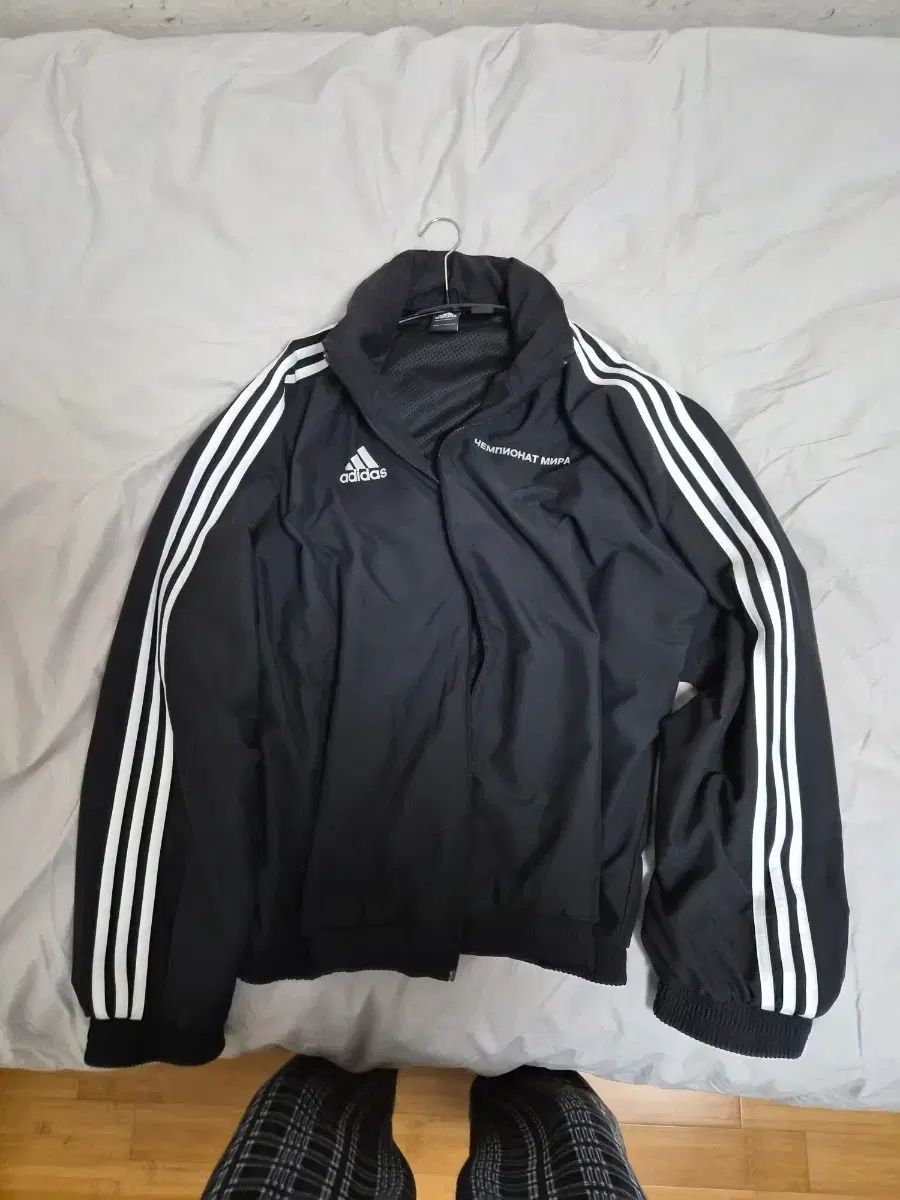 S Gosha Rubchinskiy(ゴーシャラブチンスキー) x adidas(アディダス