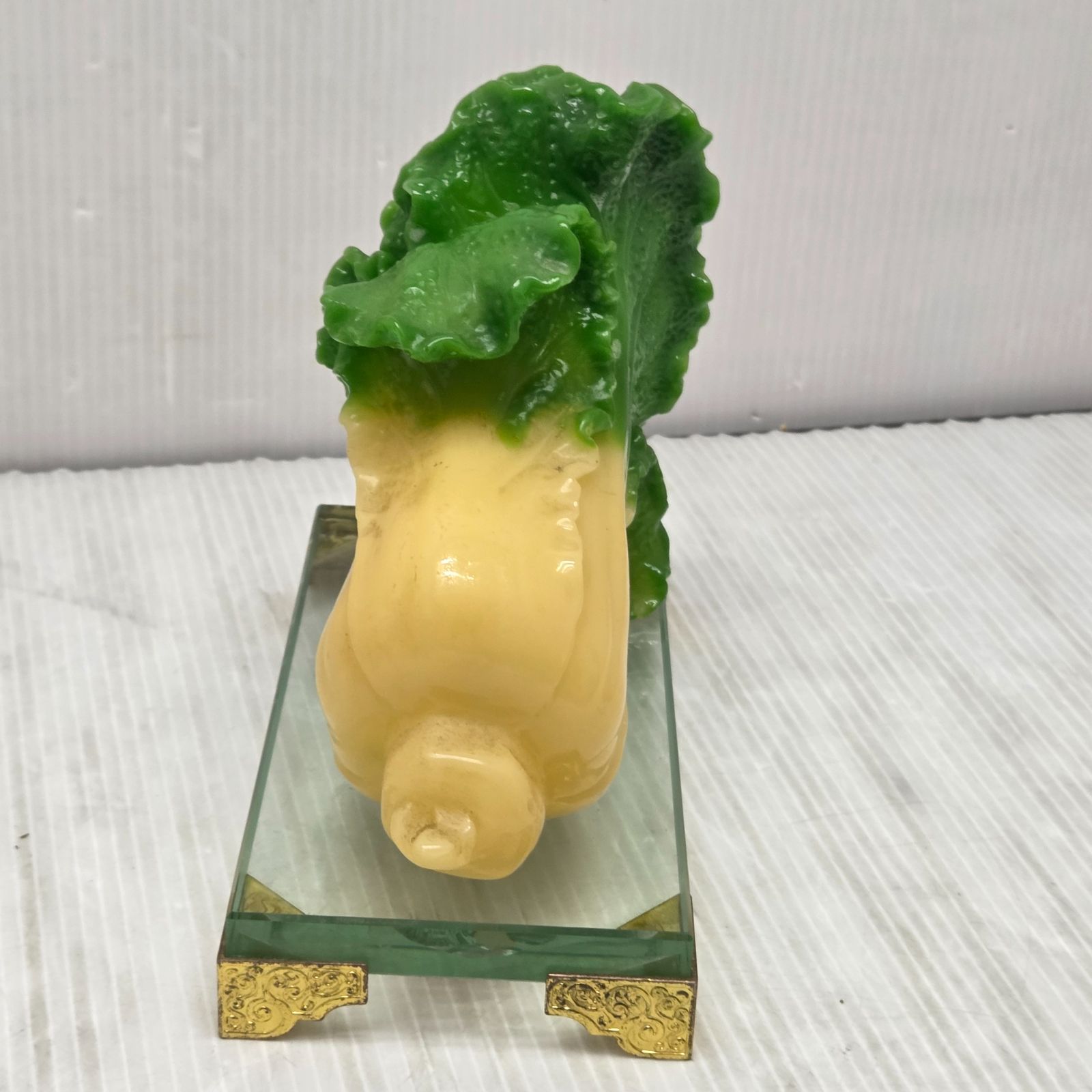 白菜と壺の置物 12 S00738 白菜 百財 百才 台座付き 樹脂製 置物 風水インテリア 骨董