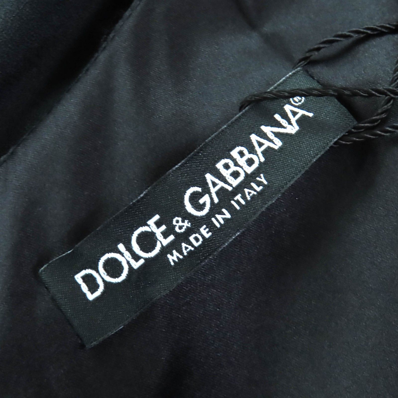 極美品△DOLCE&GABBANA ドルチェ＆ガッバーナ 黒タグ ローズプリント