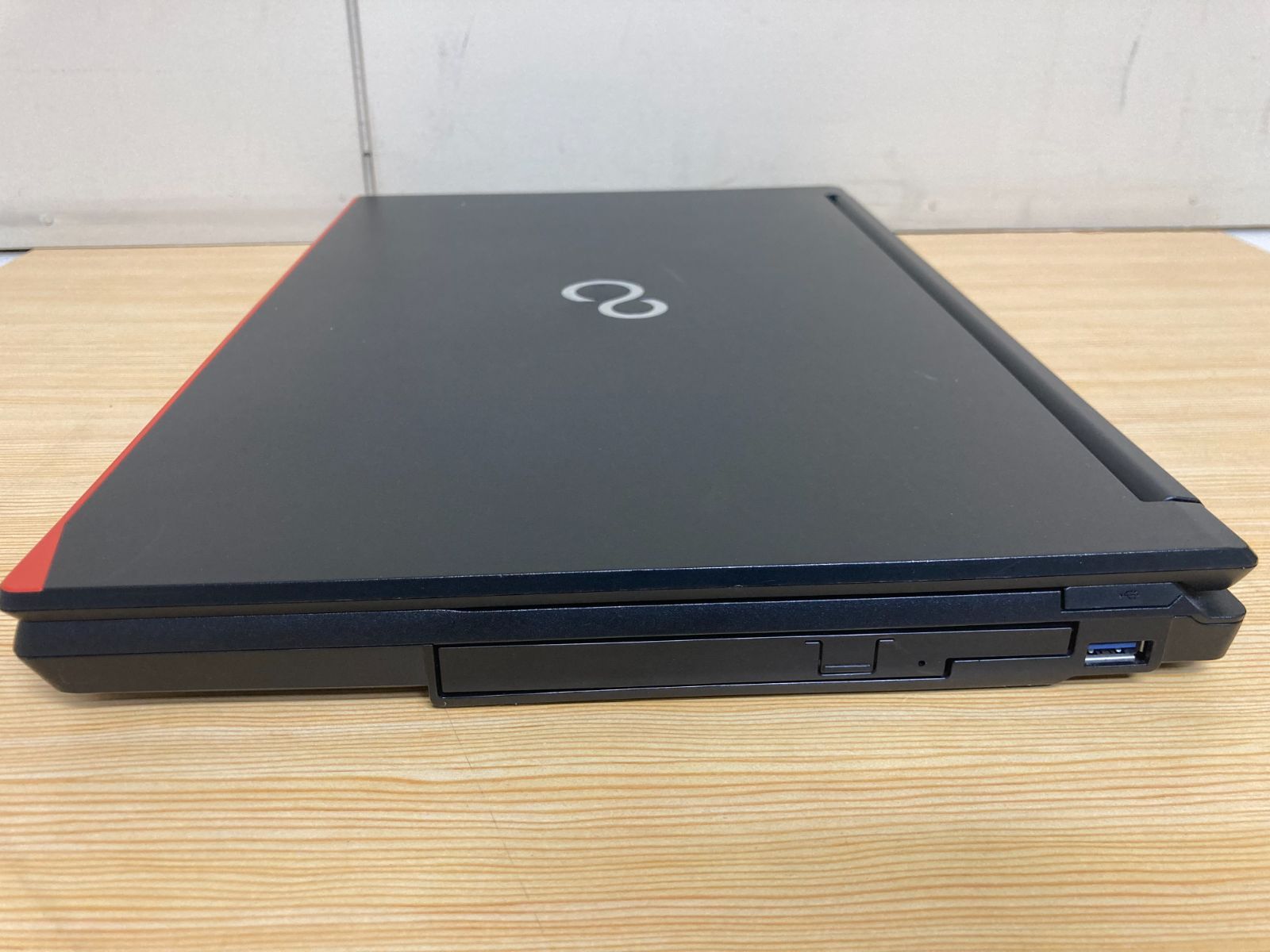 富士通ノートパソコン (FMVA0F02VP) e-TREND｜富士通 FMVA0F02VP [LIFEBOOK A5513/RX (i3-1315U 8GB