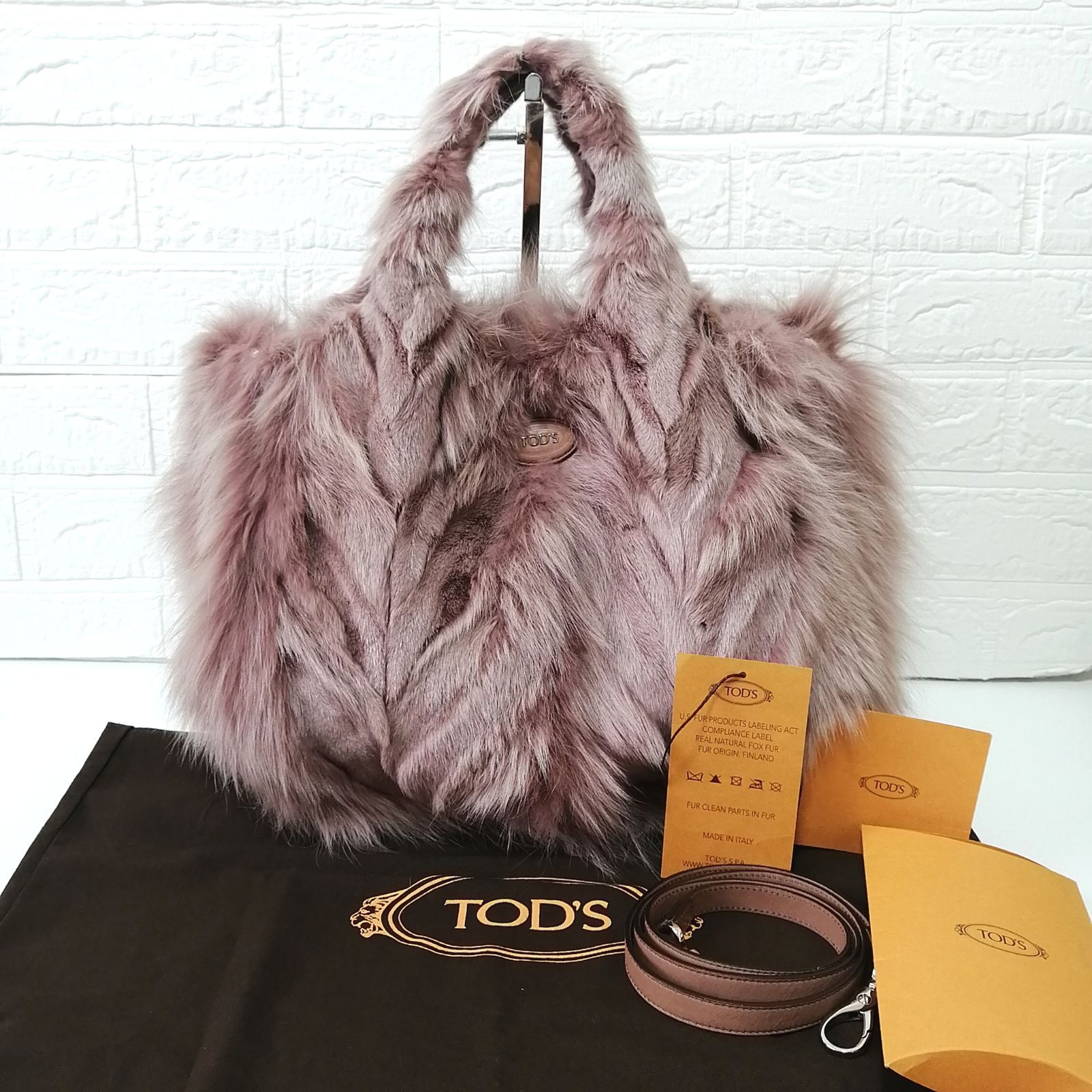 トッズ☆人気フォックスファーバッグ美品ダスティピンク系 トッズ☆人気フォックスファーバッグ美品ダスティピンク系 トッズ