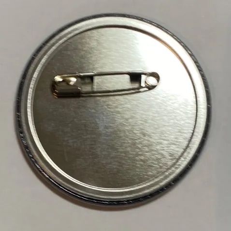 マッシュル イートゥーン 缶バッジ レイン・エイムズ - メルカリ