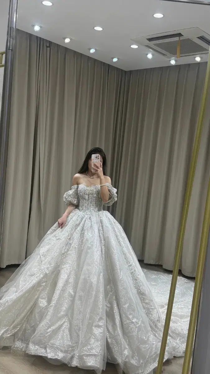  中世ヨーロッパ風ウェディングドレス 長袖 七分袖 その他