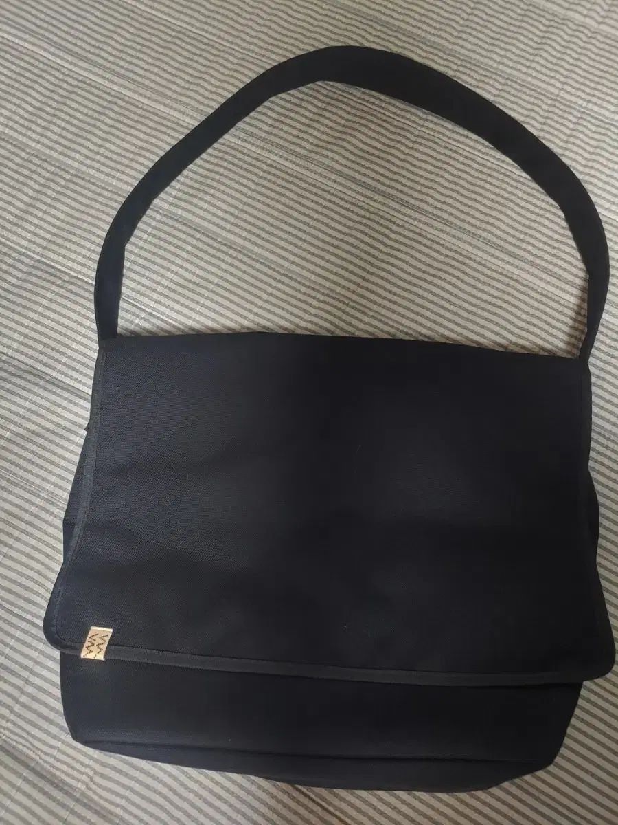 VISVIM ビズビム コーデュラ ut サッチェルバッグ ブラック 24 L