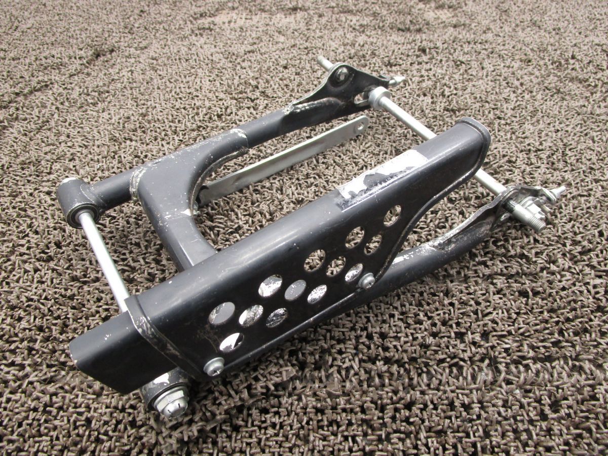 ノーティダックス スイングアーム リアアクスルシャフト A 9534 チェーンカバー CY 50 ホンダ E NAUTY DAX キャブ車 動画有 6 V