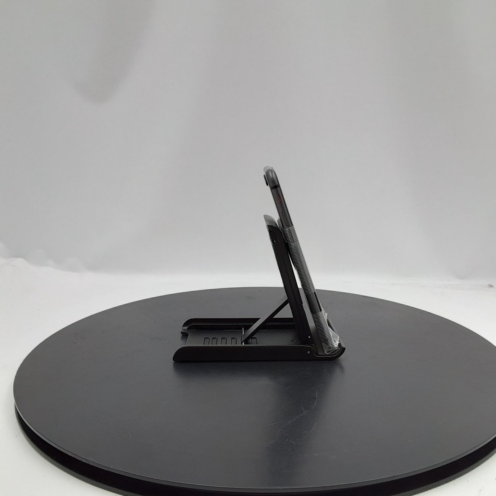 ☆起動不可/ジャンク☆Apple iPhone 8 MQ782J/A Softbank スペース