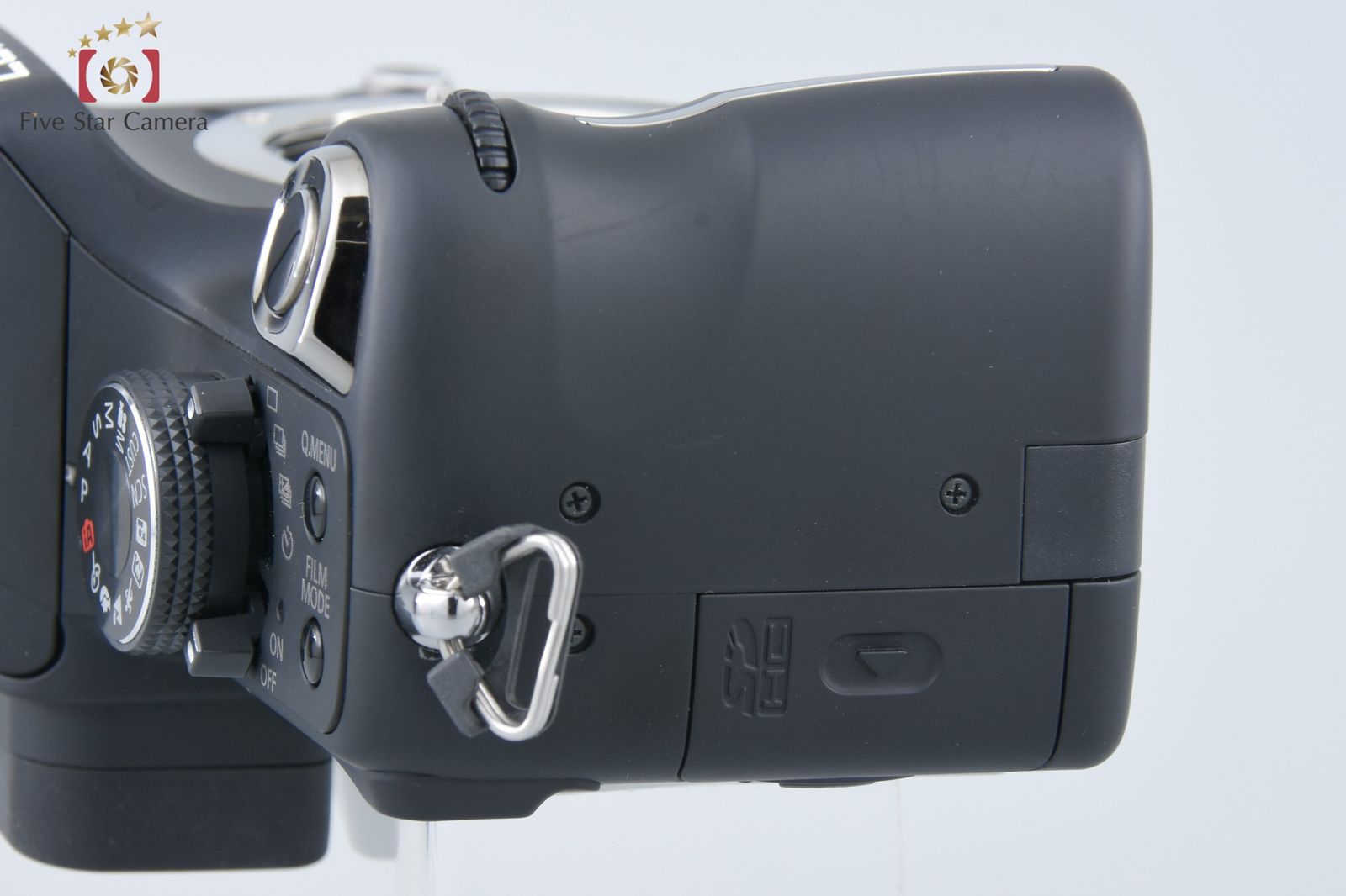 ミラーレス一眼カメラ