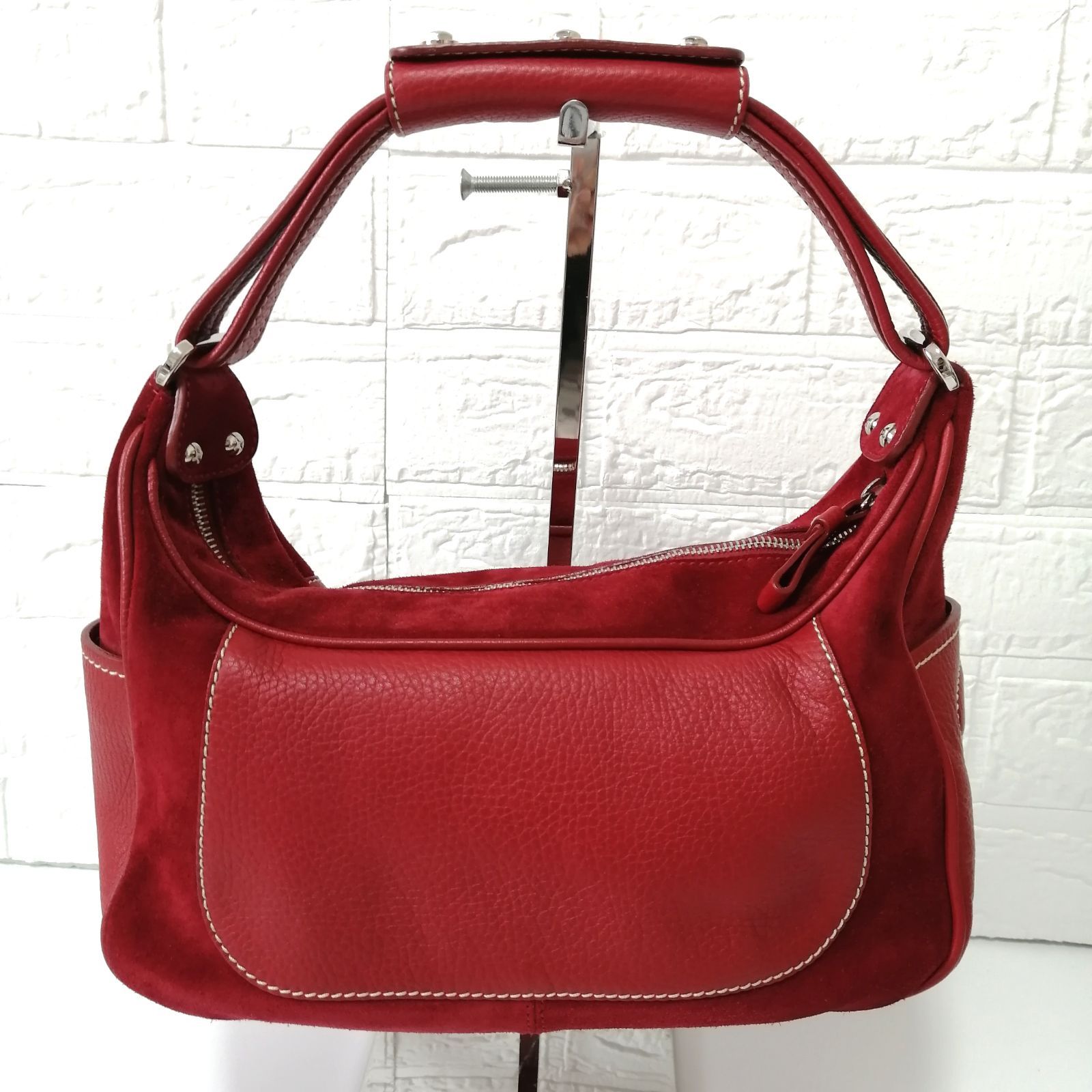 【美品】 TOD'S Ferrari トッズ フェラーリ レザー ハンドバッグ 美品 トッズ TOD'S フェラーリコラボ ハンドバッグ スエード 赤 229