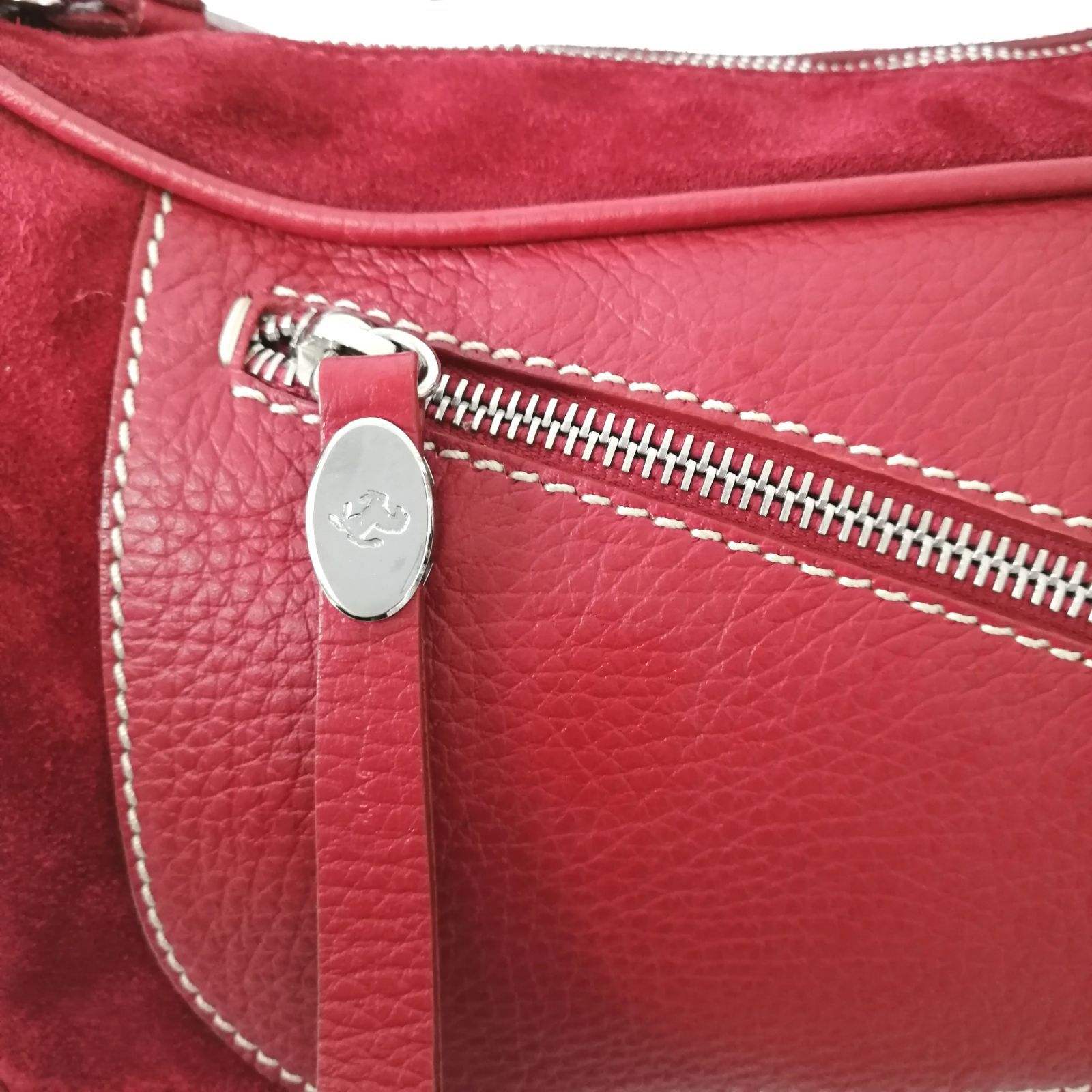 【美品】 TOD'S Ferrari トッズ フェラーリ レザー ハンドバッグ 美品 トッズ TOD'S フェラーリコラボ ハンドバッグ スエード 赤 229