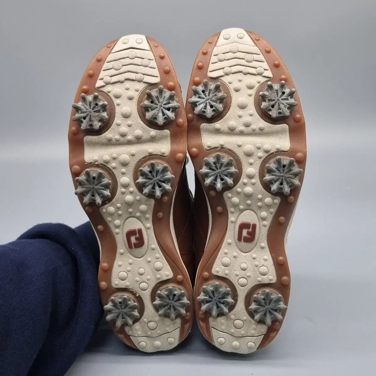 FootJoy レディースゴルフシューズ 245 - メルカリ