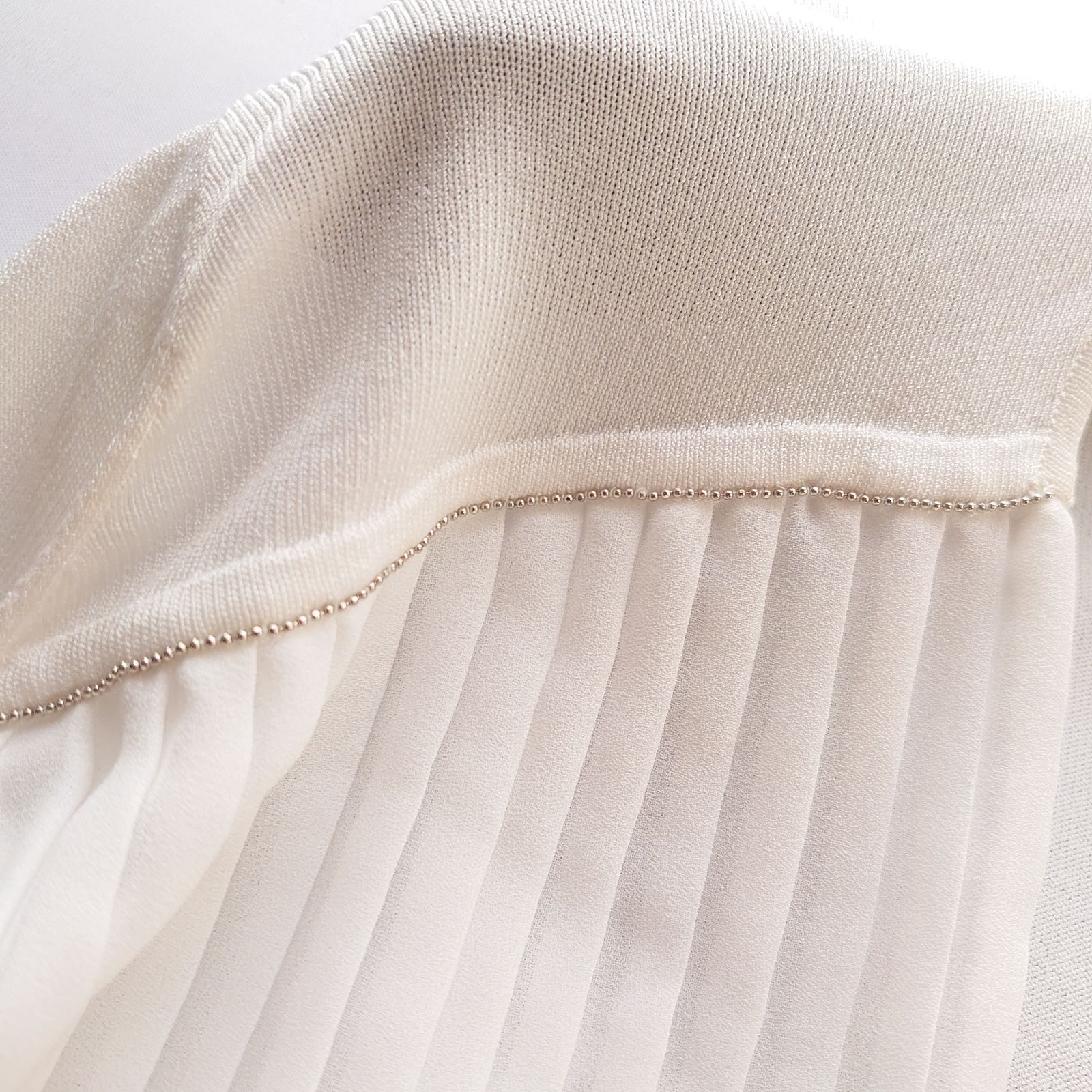 モラビトプルミエ カーディガン プリーツ ボールチェーン M相当