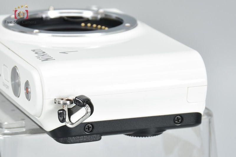 【お盆値引】【ミラーレス一眼】【美品】Nikon Nikon1 S1 ホワイト Nikon 1 s1 デジタルカメラ お盆値引】【ミラーレス一眼】【美品