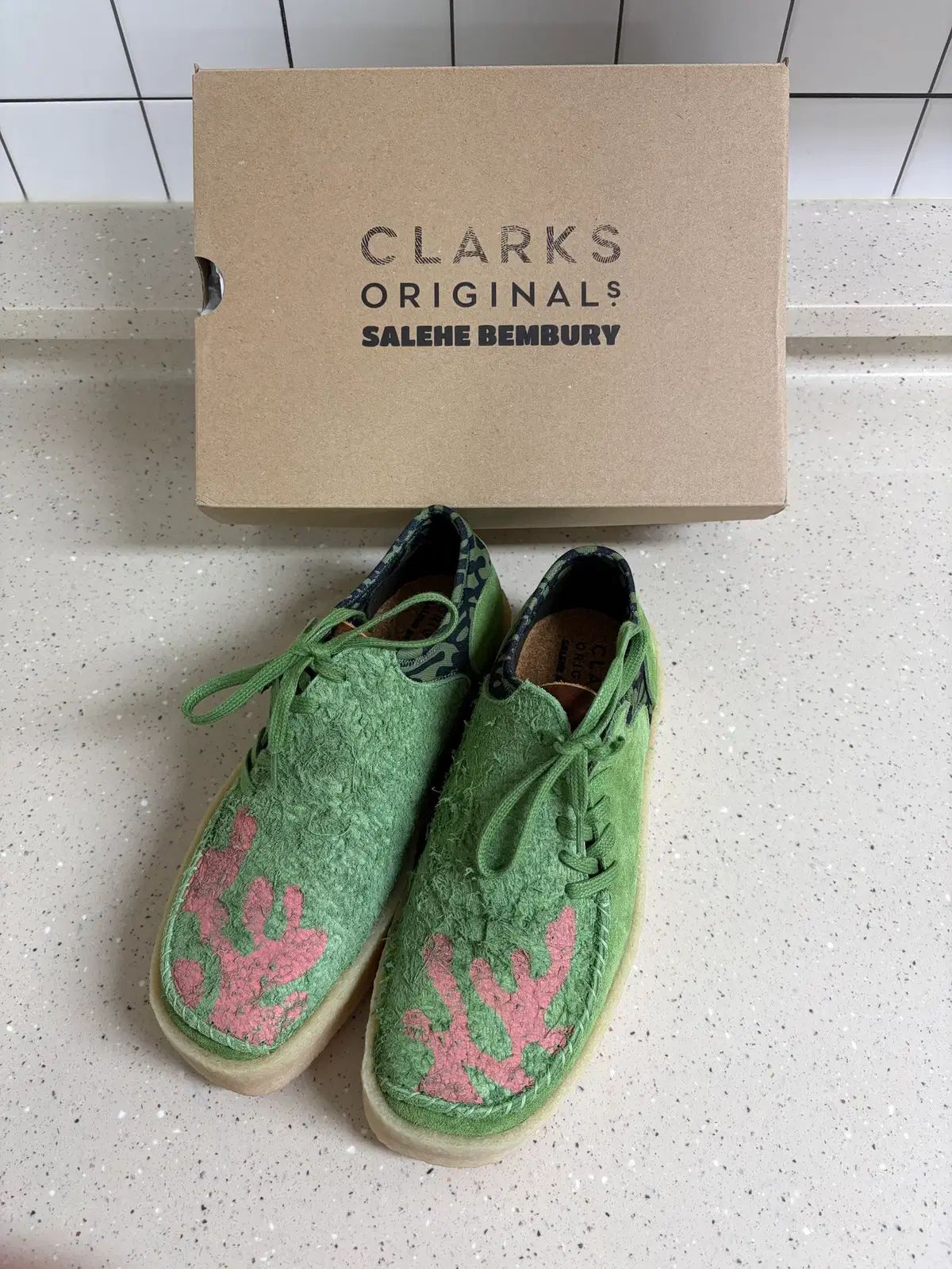 クラークス X サレヘ ベンバリー ダークグリーン US 8