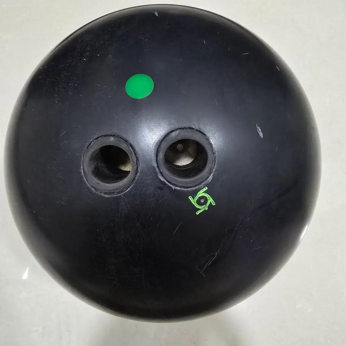 ストーム ピーチブラック 15 パウンド ボーリングボール