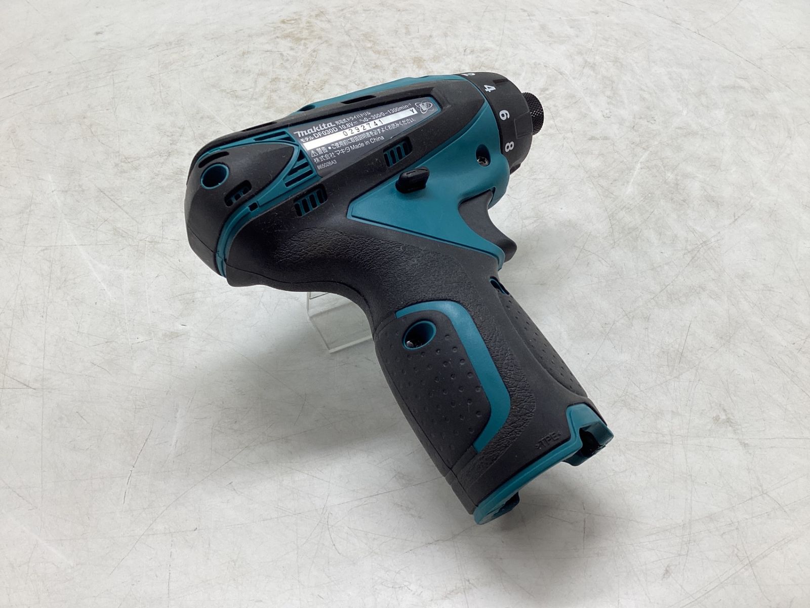 10.8 V充電式ドライバドリル