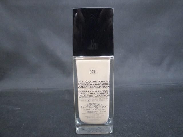 DIOR 1.5N リキッドファンデ 未使用 ディオール Dior スキン フォーエバーフルイド グロウ 0CR 30ml